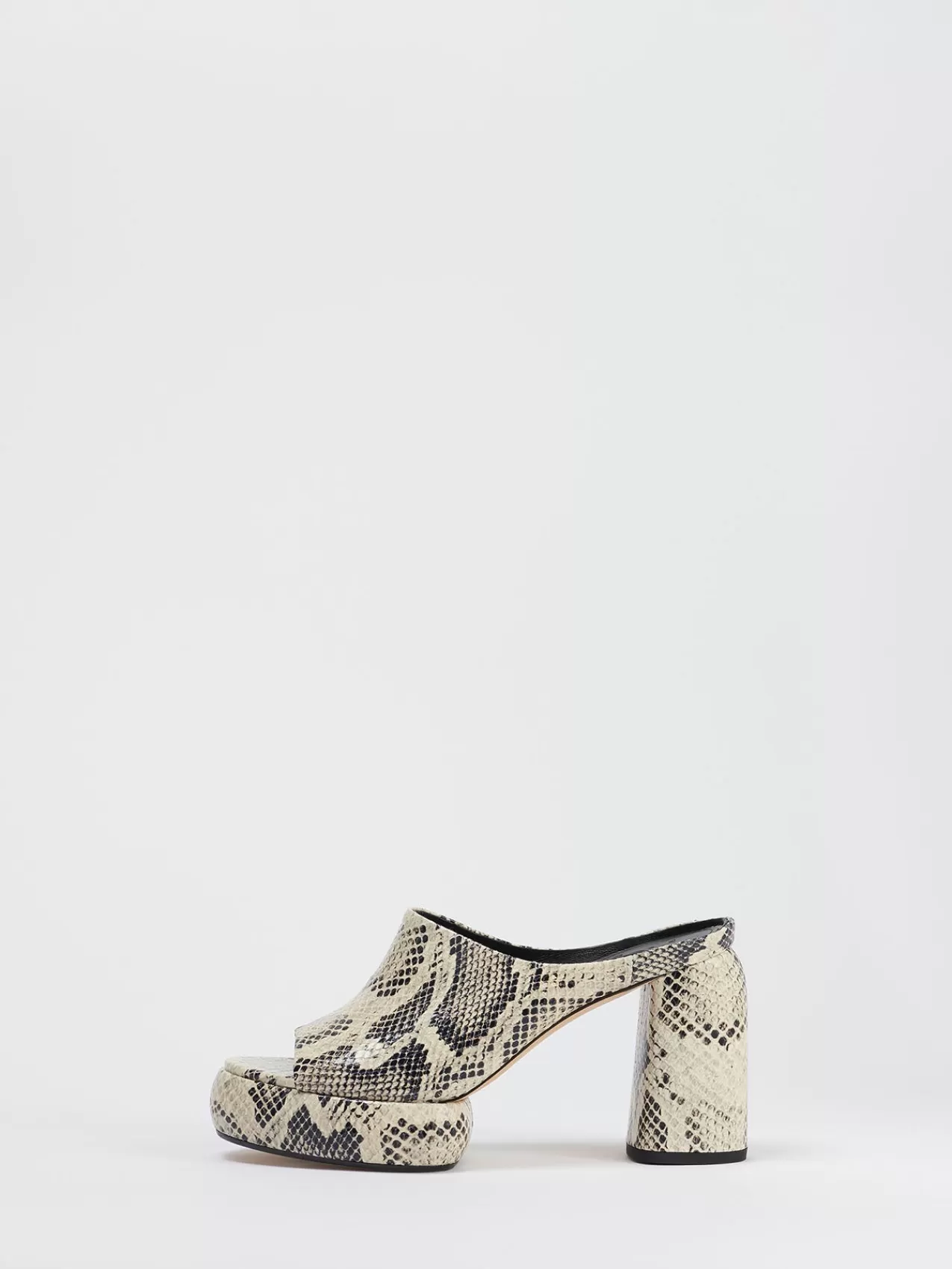 Ornella^Aeyde Store
